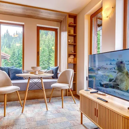 Mountain Luxe By Flat Manаger Apartman